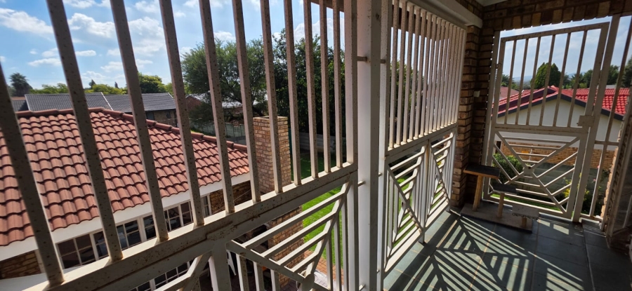 4 Bedroom Property for Sale in Miederpark North West